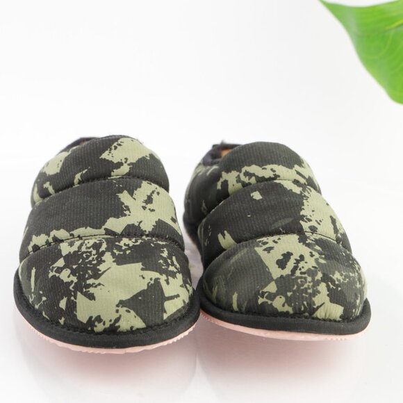 Sorel Women Bodega Run Slip On Shoe Size 8 Green Camo Mule Slipper Quilted Nylon - Picture 2 of 12